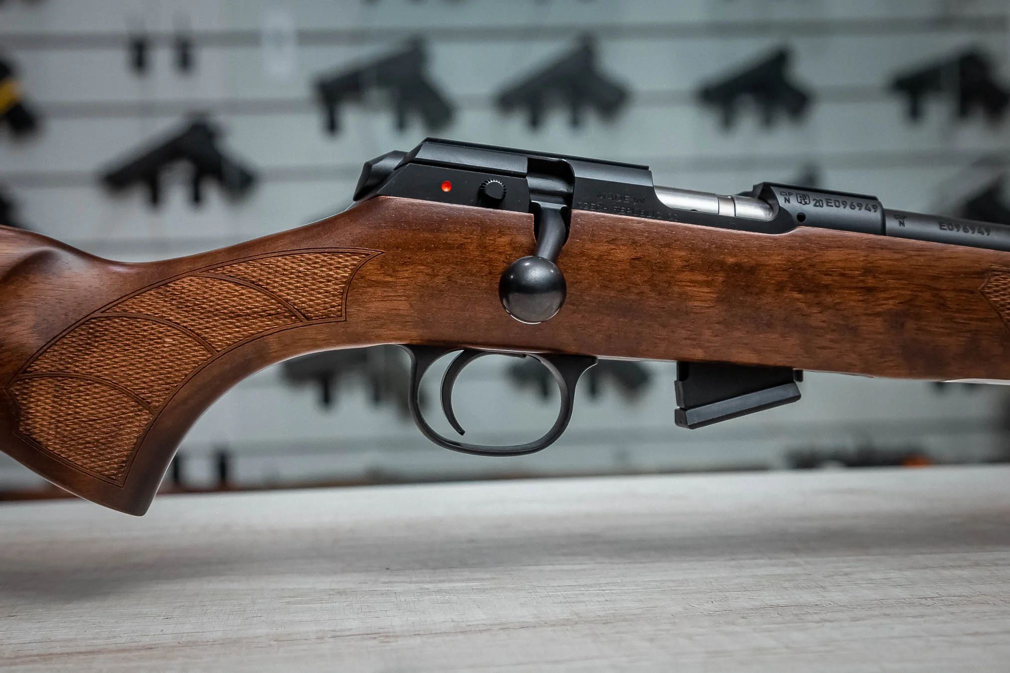 RIFLE CZ457 LUX  .22LR — foto 4