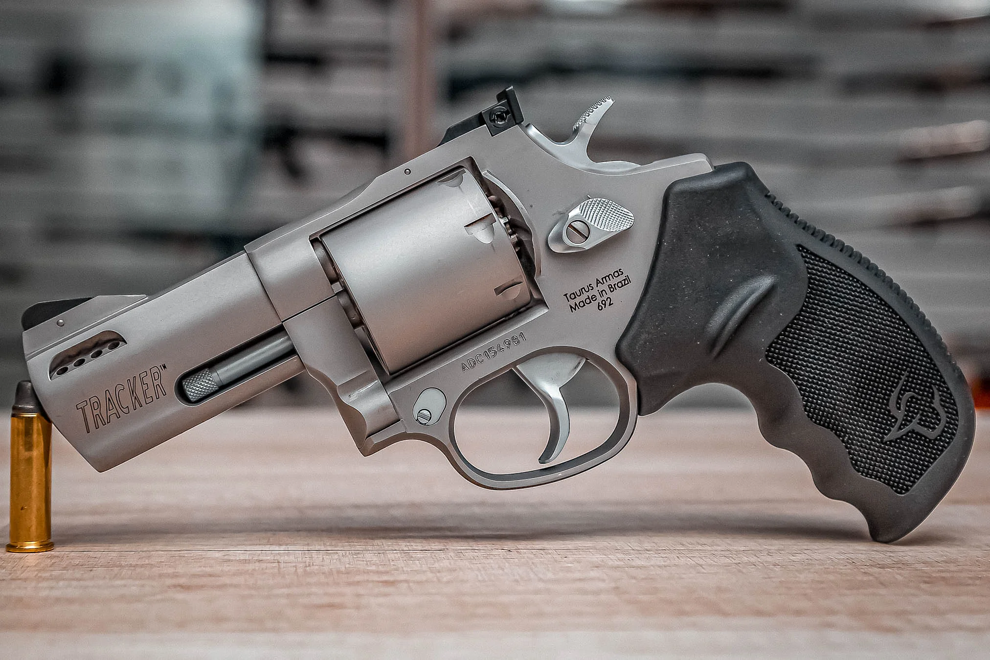 REVOLVER TAURUS RT 692 TRACKER .357 e 9MM MULTICALIBRE — foto 7
