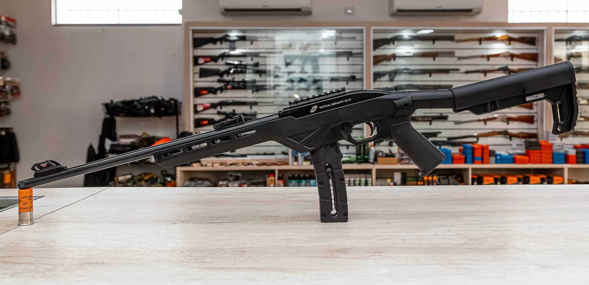 RIFLE CBC TACTICAL SEMIAUTOMÁTICO CALIBRE .22LR — foto 7