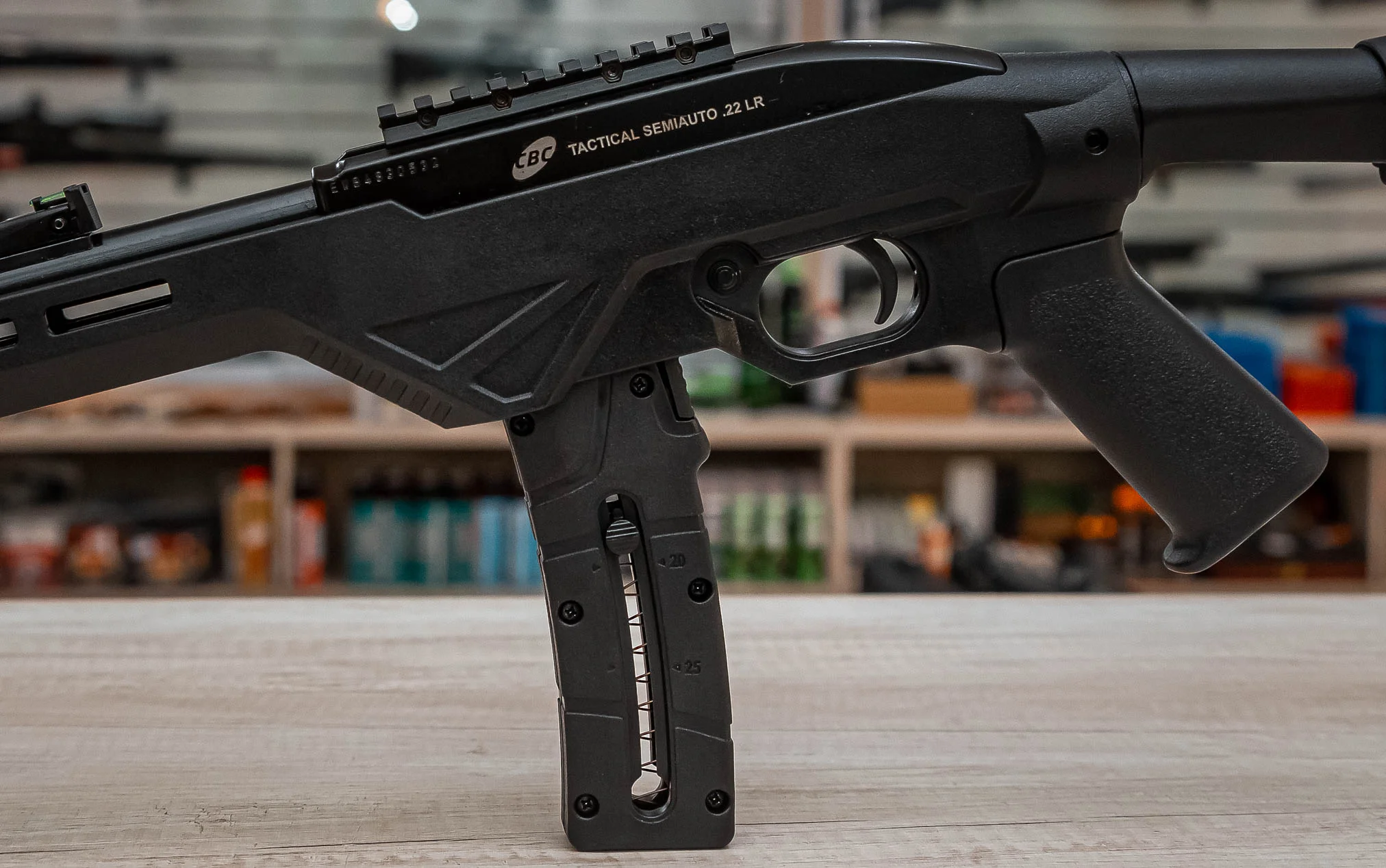 RIFLE CBC TACTICAL SEMIAUTOMÁTICO CALIBRE .22LR — foto 9